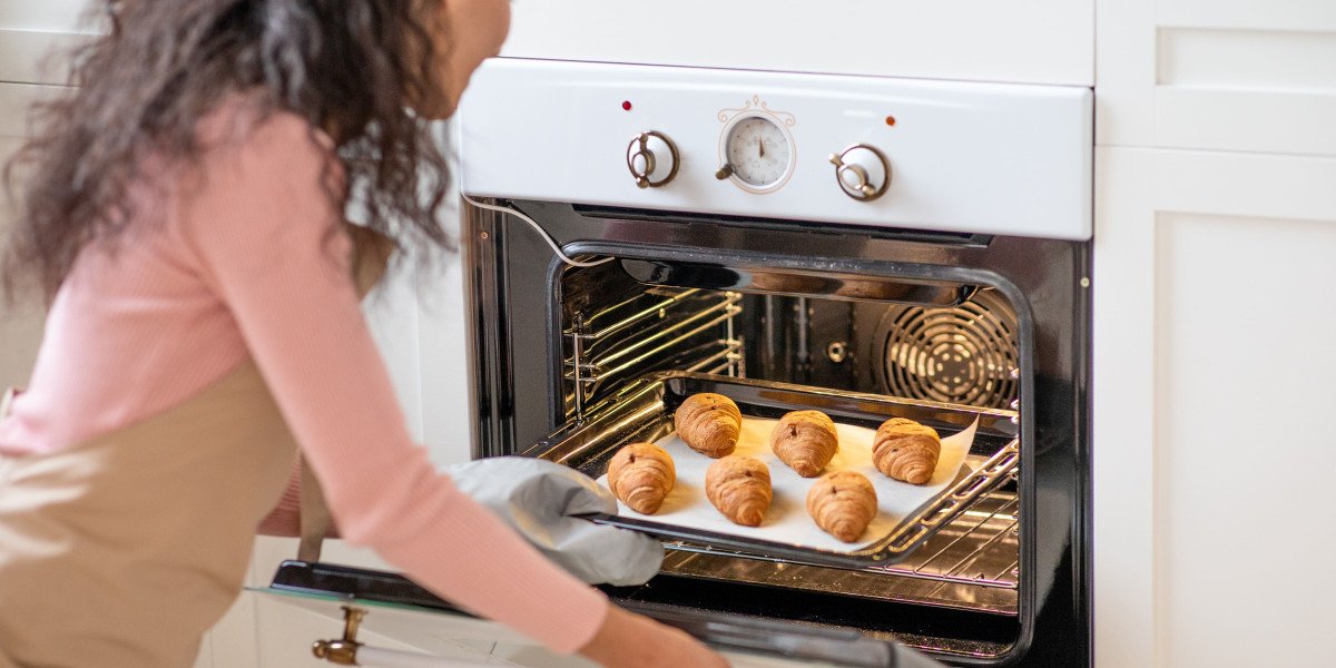 15 Things To Give Your Built In Oven Lover In Your Life