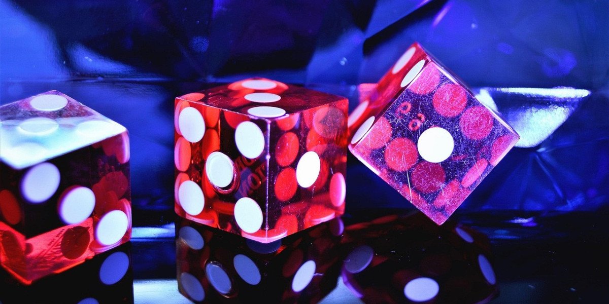 Η Εξέλιξη της Νομισματικής Πολιτικής στα Online Καζίνο το 2025: Επιπτώσεις του Ψηφιακού Ευρώ και των Κρυπτονομισμάτων στ